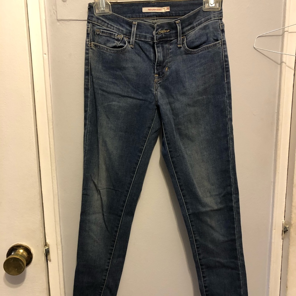 Levi’s Skinny Stretch Jeans